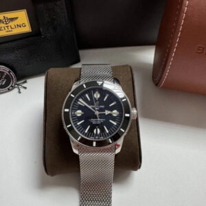 Breitling Superocean - Prata/ Preto
