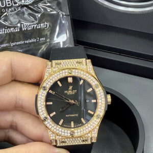 Hublot Classic - Cravejado
