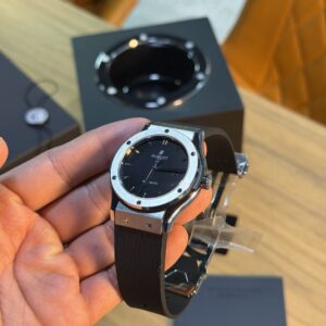 Hublot Classic- Preto/ Prata