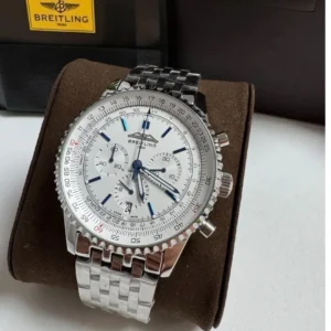 Breitling Avenger - Prata/ Branco