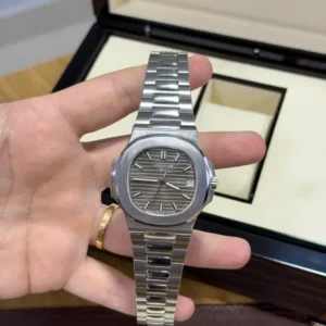 Patek Philippe Nautilus - SUPER C  - Cinza