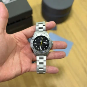 Tag Heuer Aquaracer - Preto/Amarelo