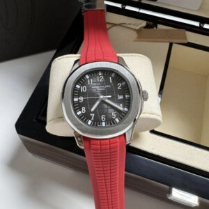 Patek Philippe Aquanaut - Vermelho/Preto