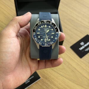 Tag Heuer Aquaracer GMT - Azul Sunray /Preto