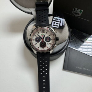 Tag Heuer F1- Preto/ Branco